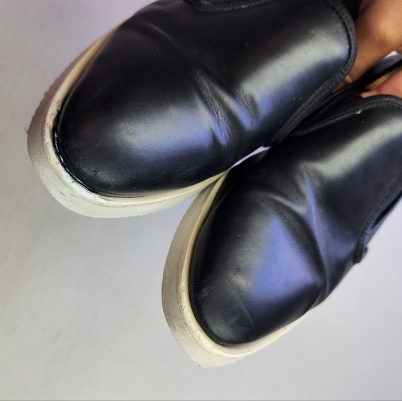 Everlane‎ | Leather Black Slip on Shoe, 8.5 - Picture 6 of 12